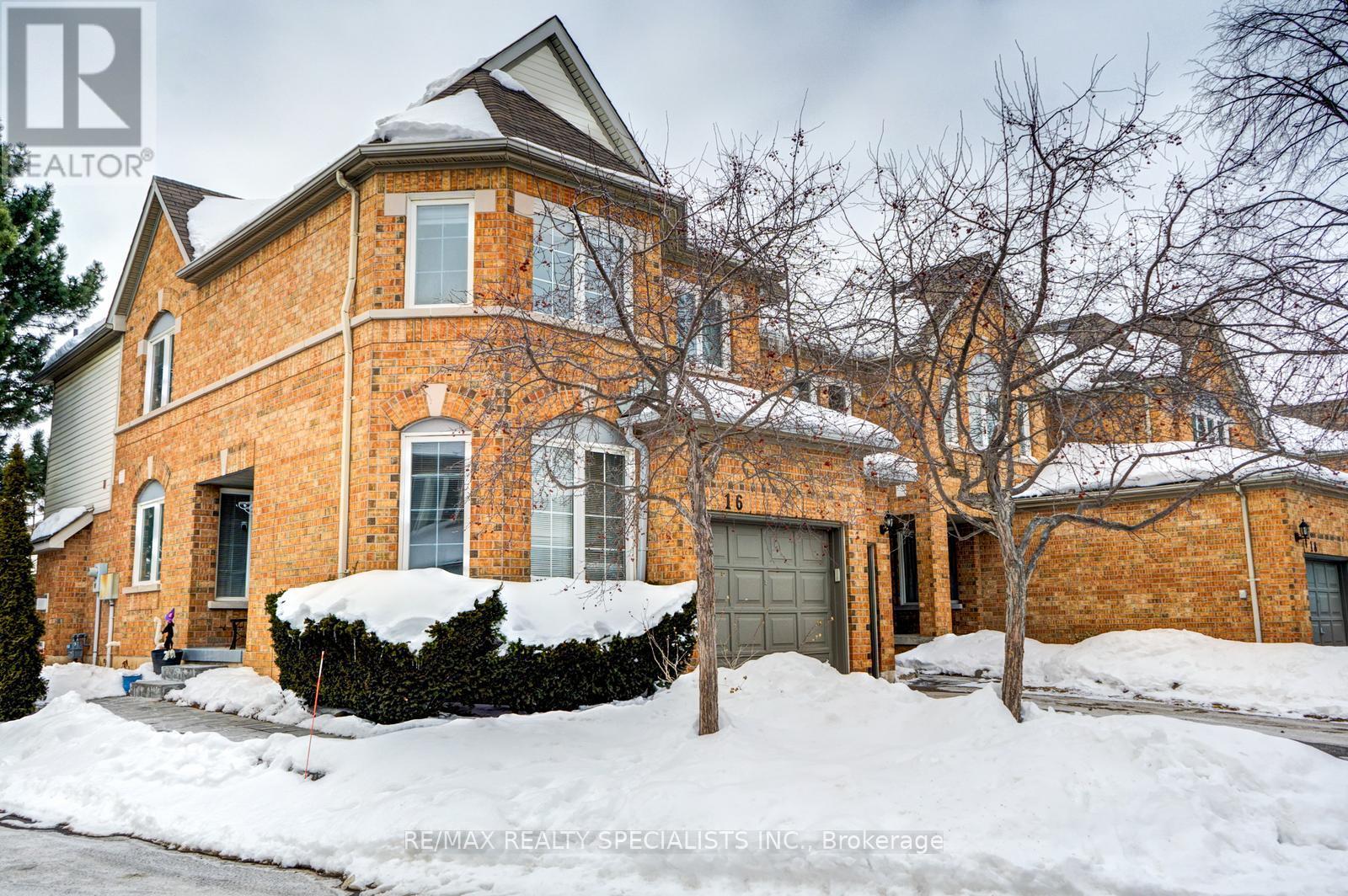 Row / Townhouse for Sale in 17 - 5230 GLEN ERIN DRIVE|Mississauga (Central Erin Mills), Ontario L5M5Z7 5