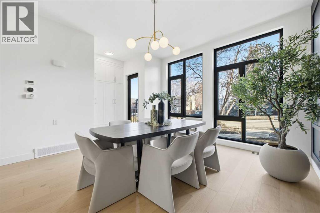 Duplex for Sale in 1427 26A Street SW|Calgary, Alberta T3C1K9 5