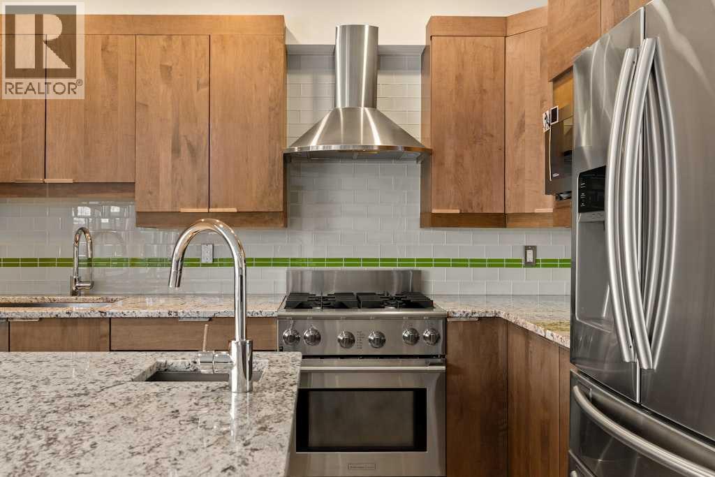 Duplex for Sale in 924 8 Avenue SE|Calgary, Alberta T2G0M3 5