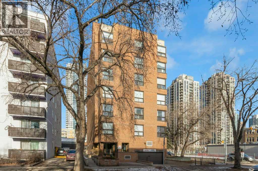 Apartment for Sale in 402, 1202 13 Avenue SW|Calgary, Alberta T3C0T1 3