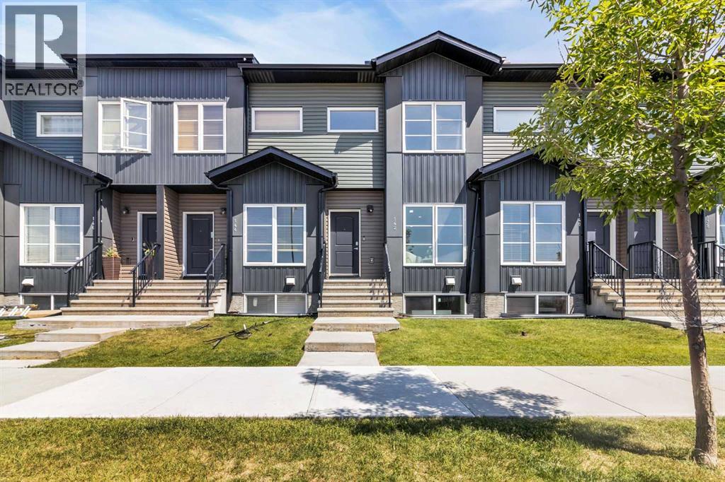 Row / Townhouse for Sale in 142 Red Embers Gate NE|Calgary, Alberta T3N1E9