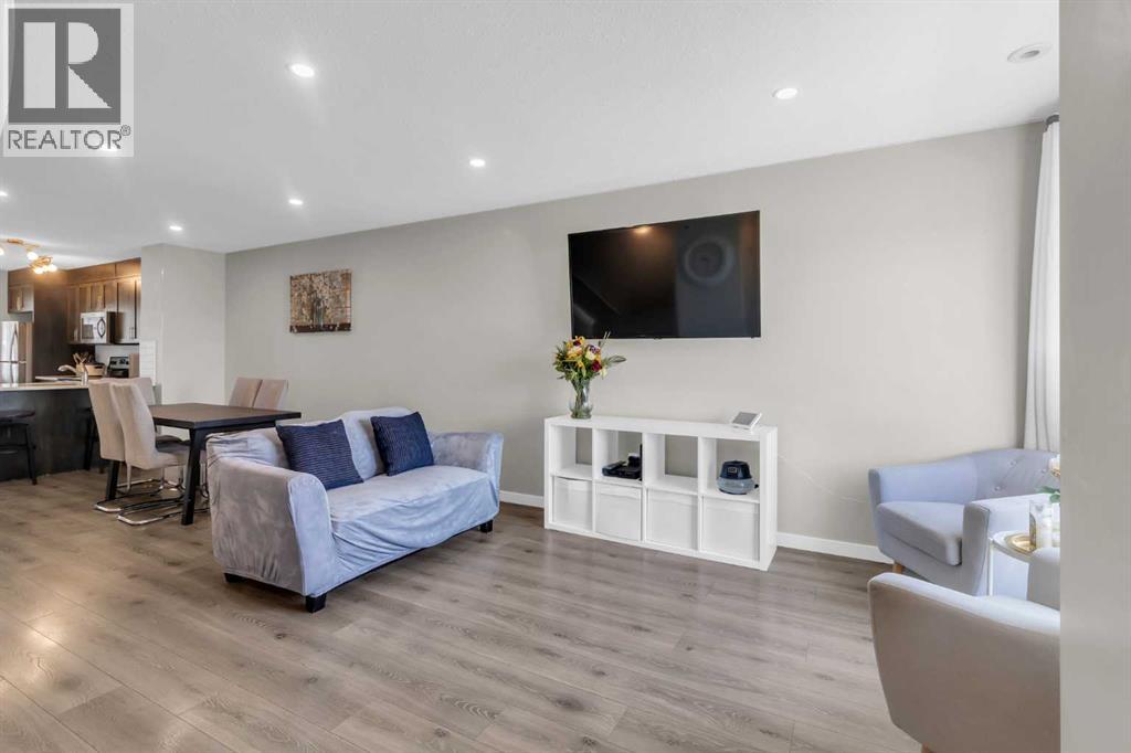 Row / Townhouse for Sale in 142 Red Embers Gate NE|Calgary, Alberta T3N1E9 2