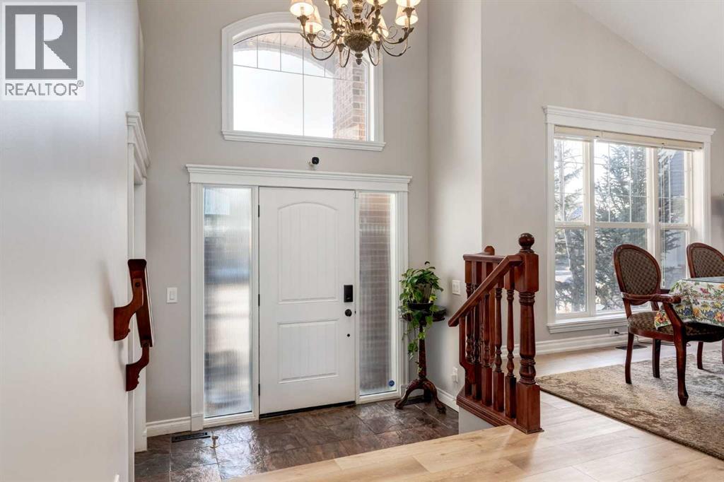 House for Sale in 79 Discovery Ridge Park SW|Calgary, Alberta T3H5G4 3