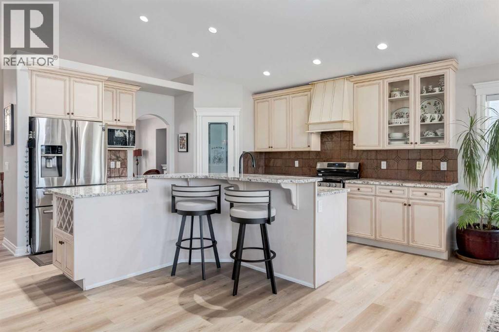 House for Sale in 79 Discovery Ridge Park SW|Calgary, Alberta T3H5G4 5