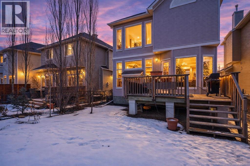 House for Sale in 90 Discovery Ridge Gardens SW|Calgary, Alberta T3H5L7 2