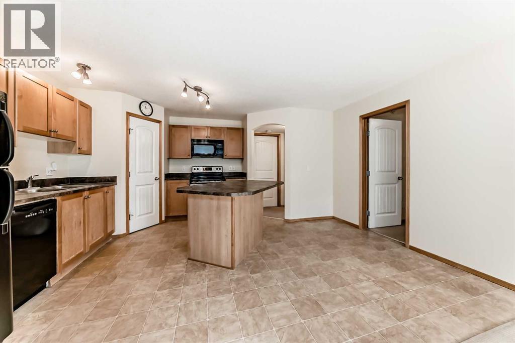 Row / Townhouse for Sale in 106, 20 Panatella Landing NW|Calgary, Alberta T3K0K8 5