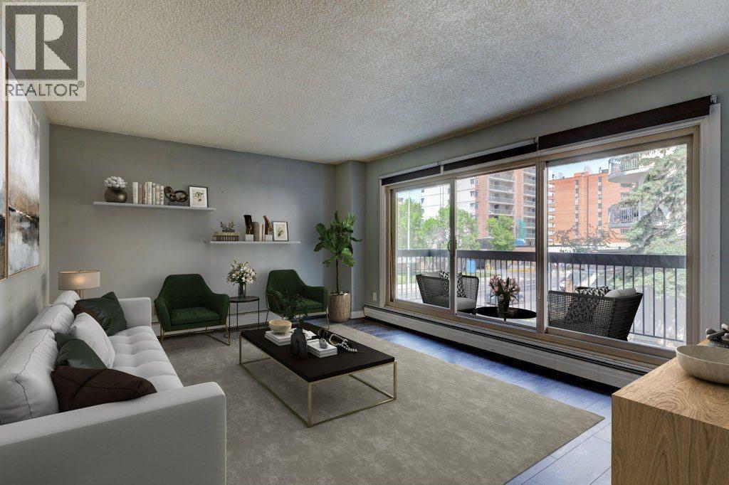 Apartment for Sale in 211, 1335 12 Avenue SW|Calgary, Alberta T3C3P7 2