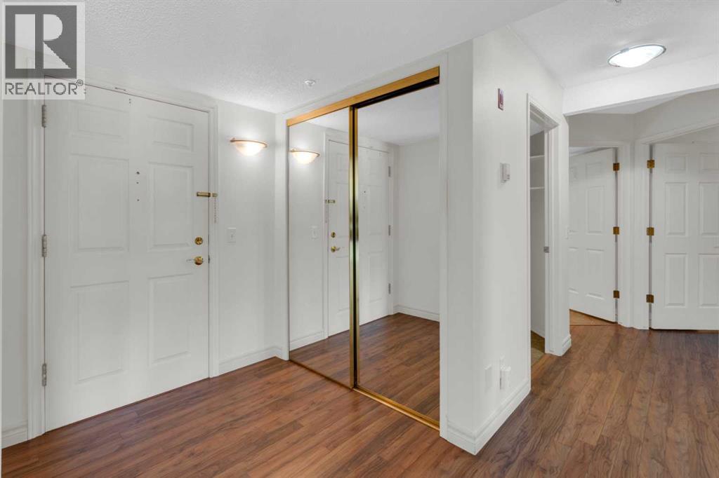 Apartment for Sale in 206, 3206 Hawksbrow Point NW|Calgary, Alberta T3G4C9 2