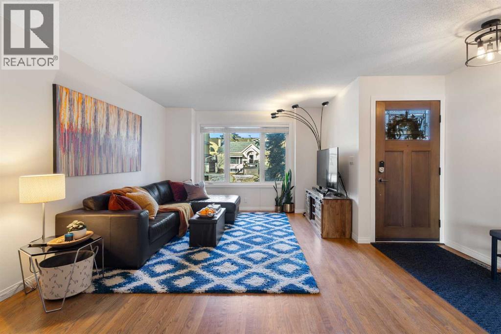 House for Sale in 1629 29 Avenue SW|Calgary, Alberta T2T1M6 3