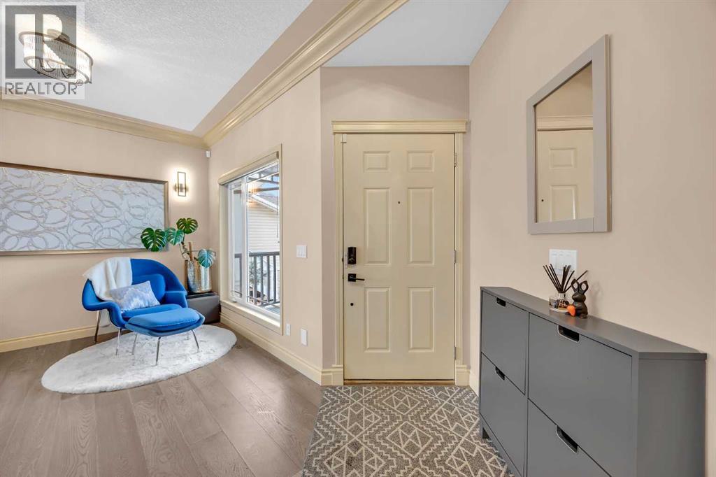 House for Sale in 100 Cougarstone Manor SW|Calgary, Alberta T3H5N5 2