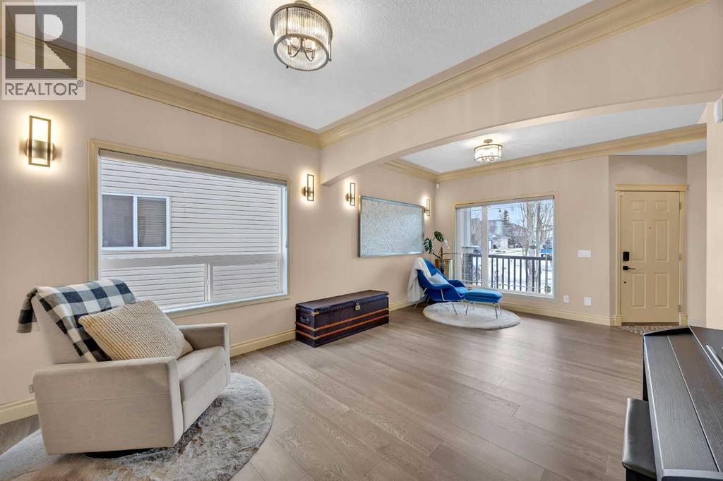 House for Sale in 100 Cougarstone Manor SW|Calgary, Alberta T3H5N5 5