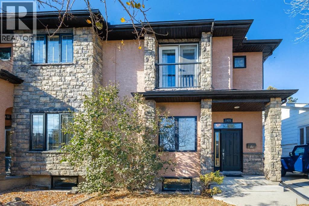 Duplex for Sale in 1421 40 Street SW|Calgary, Alberta T3C1W8