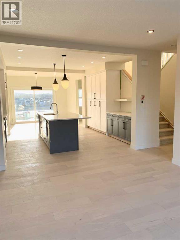 House for Sale in 144 Crimson Ridge Place NW|Calgary, Alberta T3L0K4 5