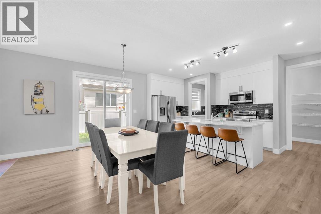 House for Sale in 155 Carringham Way NW|Calgary, Alberta T4B3P5 5