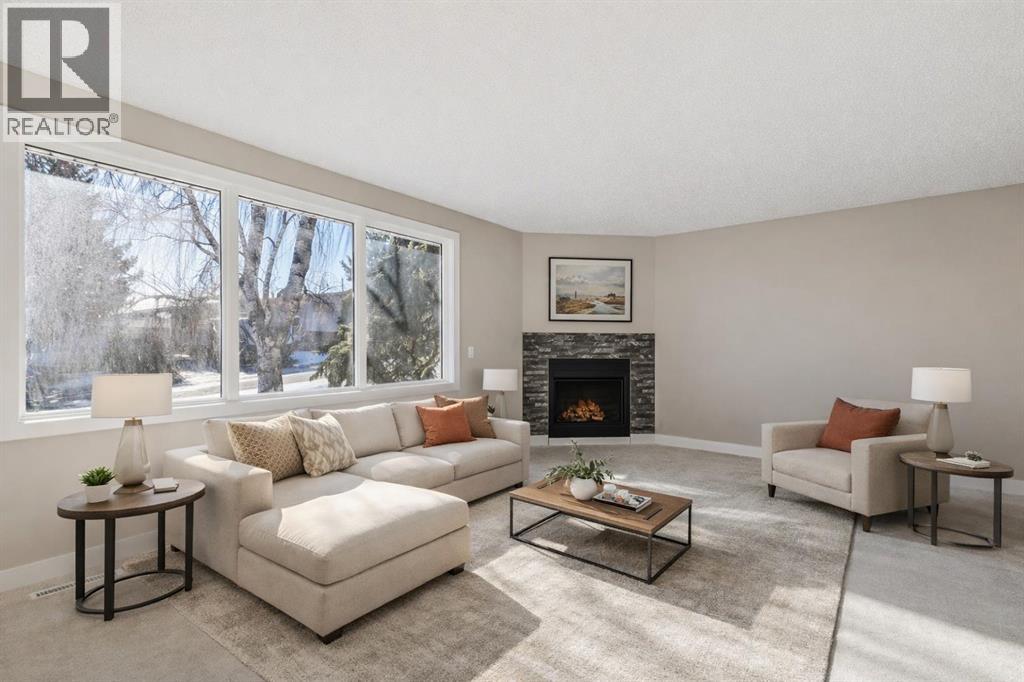 House for Sale in 732 Seymour Avenue SW|Calgary, Alberta T2W0N4 2