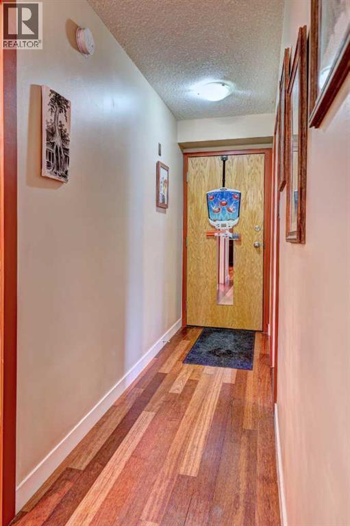 Apartment for Sale in 102, 526 22 Avenue SW|Calgary, Alberta T2S0H6 5