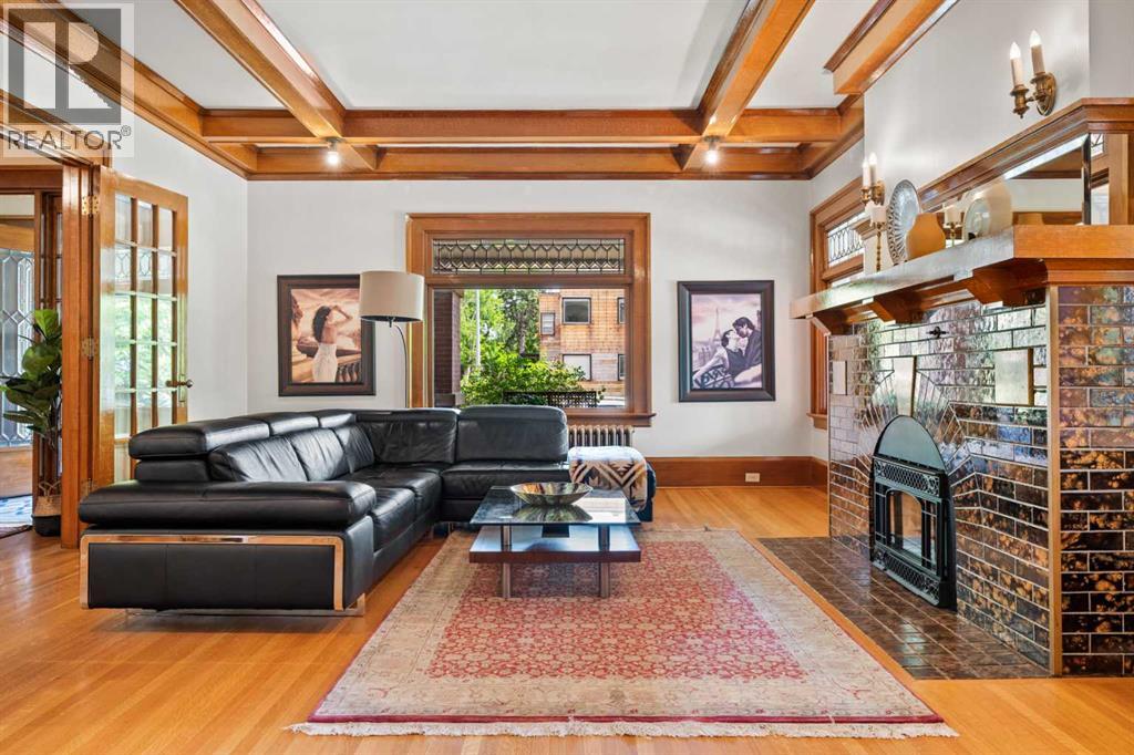 House for Sale in 1933 5 Street SW|Calgary, Alberta T2S2B2 2