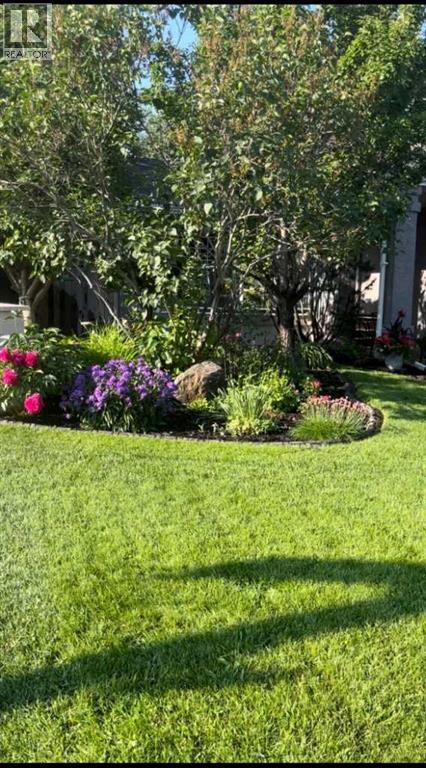 House for Sale in 7 Mountain Park Circle SE|Calgary, Alberta T2Z2B8 5