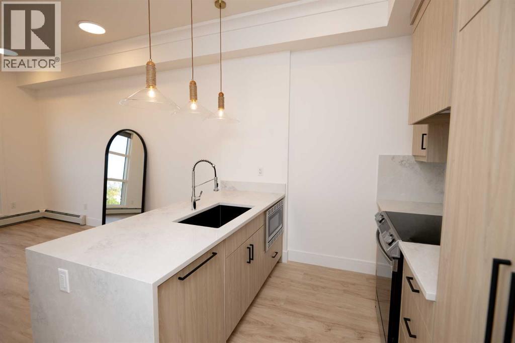 Apartment for Sale in 414, 330 Dieppe Drive SW|Calgary, Alberta T3E2L4 3