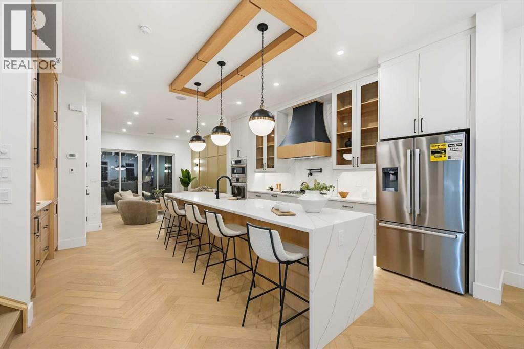 Duplex for Sale in 2019 21 Avenue NW|Calgary, Alberta T2M1M9 5