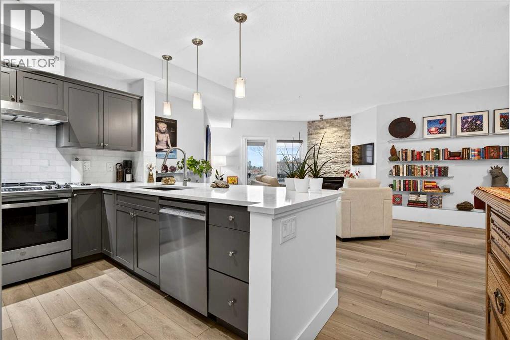 Apartment for Sale in 313, 1408 17 Street SE|Calgary, Alberta T2G5S8