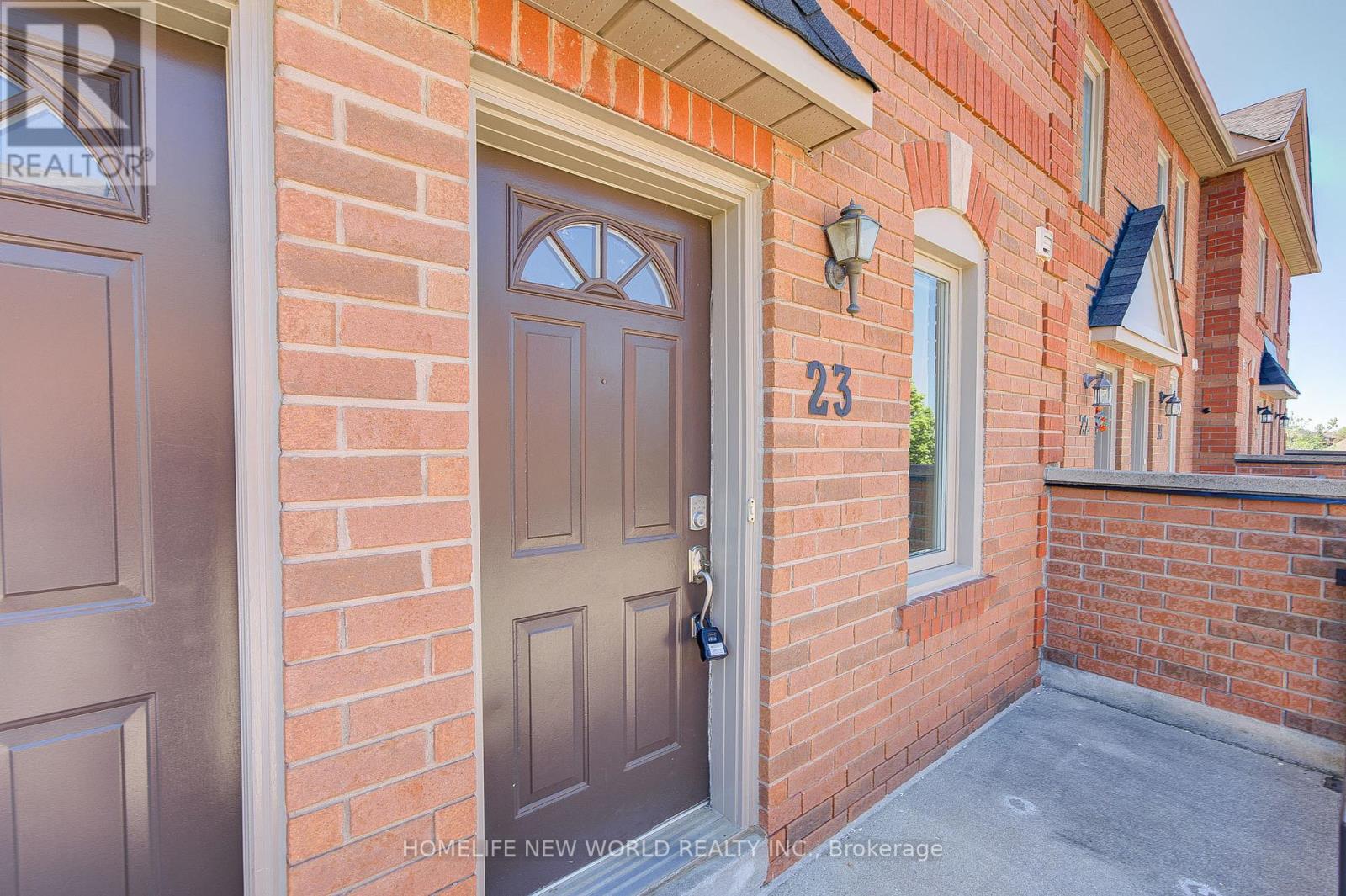 Row / Townhouse for Sale in 23 - 3895 DOUG LEAVENS BOULEVARD|Mississauga (Lisgar), Ontario L5N7G1 2