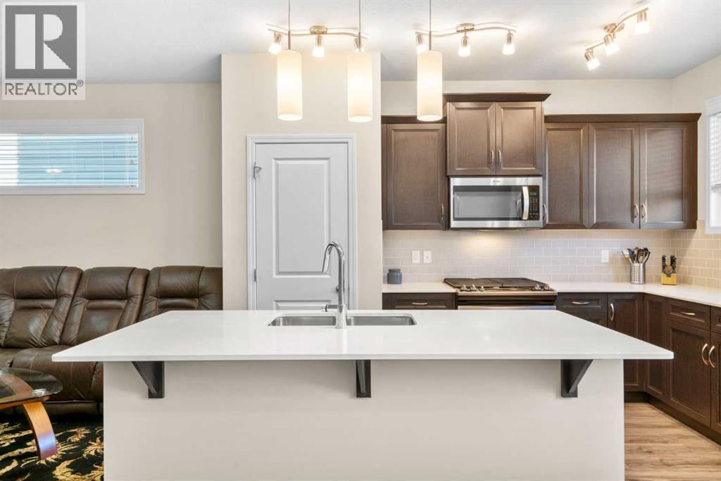 Duplex for Sale in 50 Legacy Glen Common SE|Calgary, Alberta T2X3Y8 5