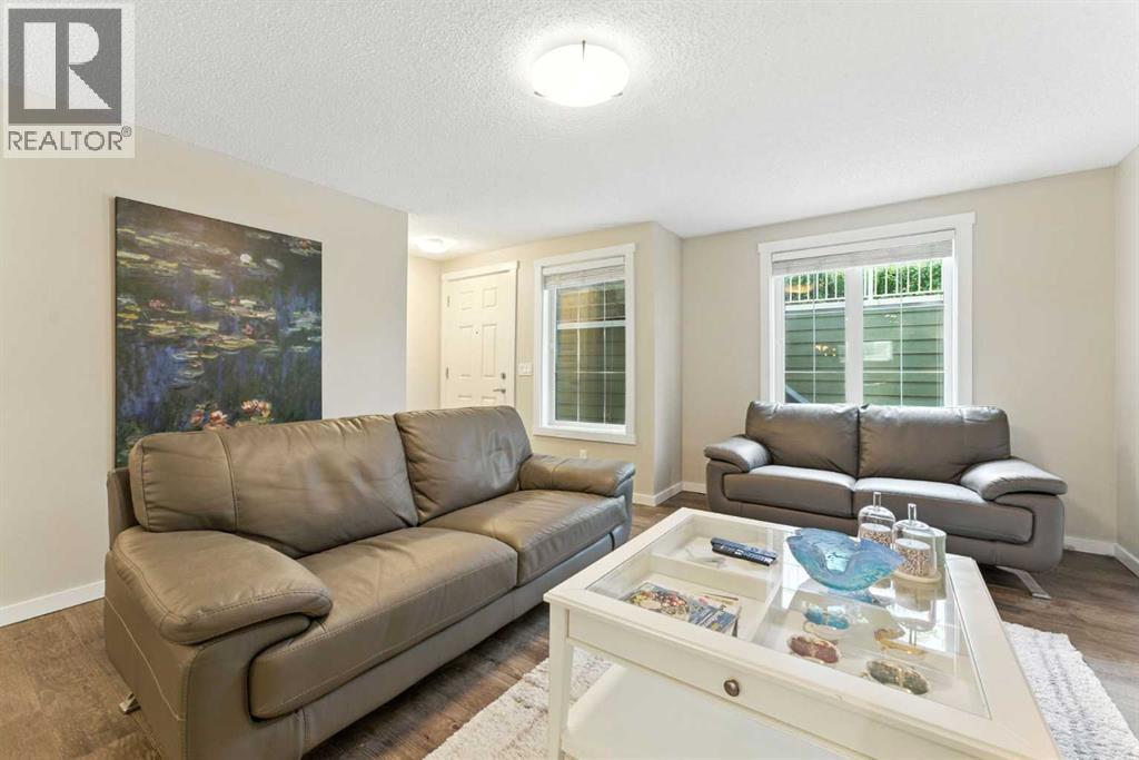 Row / Townhouse for Sale in 927 Auburn Bay Circle SE|Calgary, Alberta T3M2A3 5