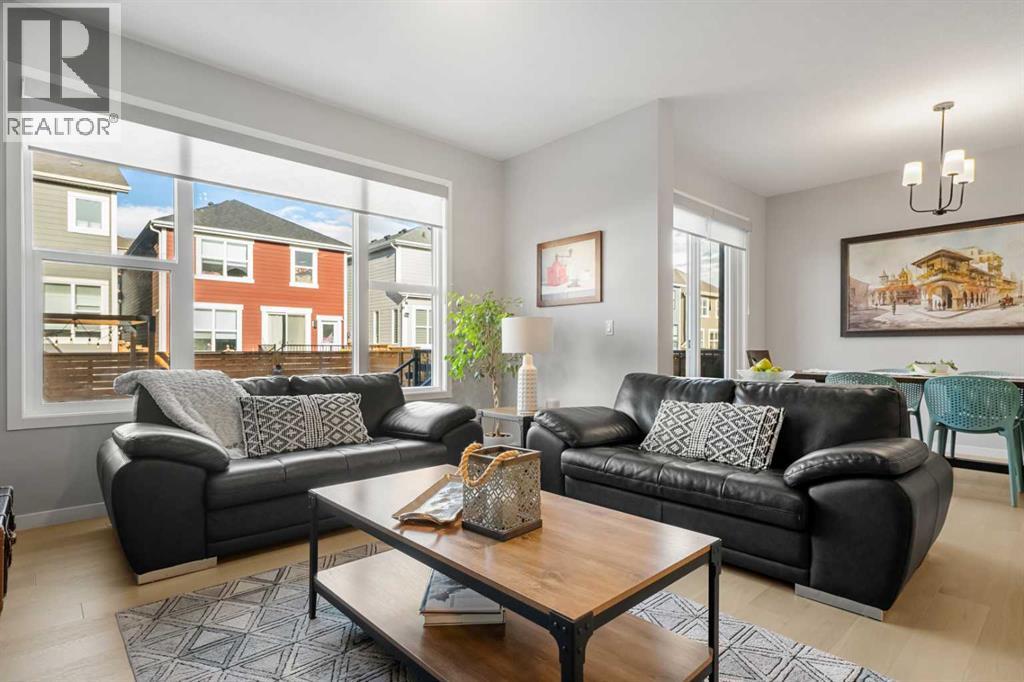 House for Sale in 238 Arbour Lake View NW|Calgary, Alberta T3G0H3 4