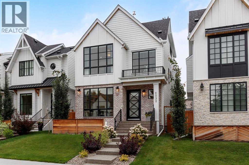 House for Sale in 2032 41 Avenue SW|Calgary, Alberta T2T2M1