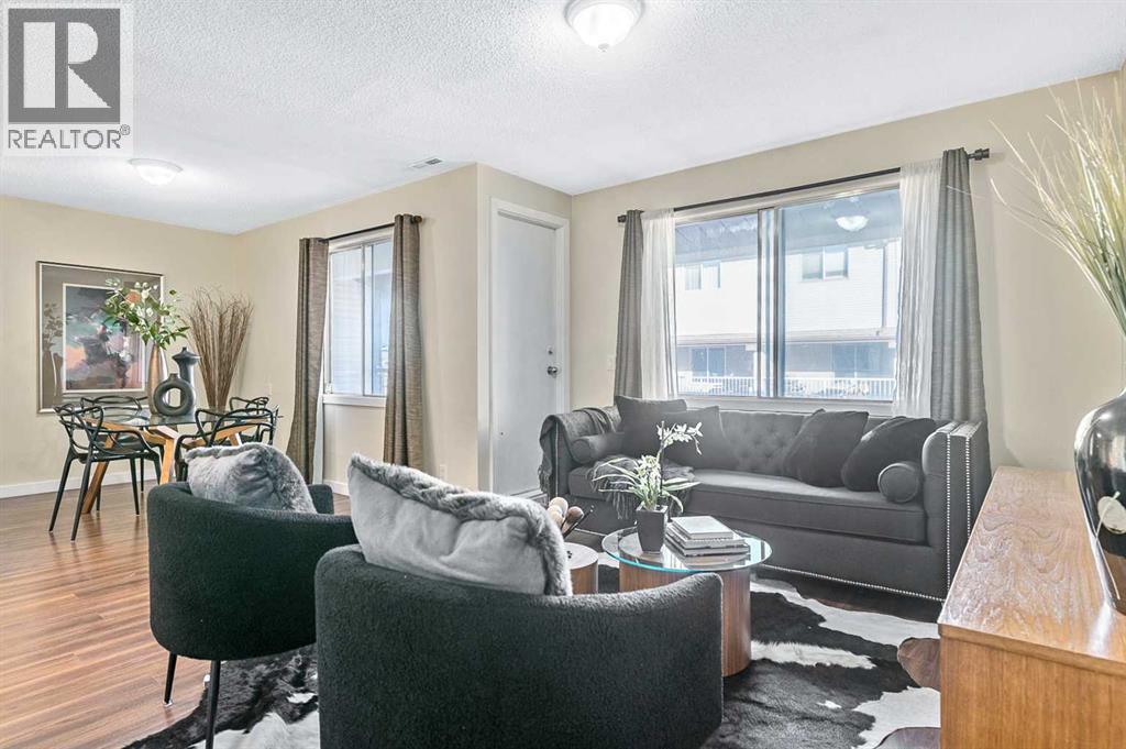 Row / Townhouse for Sale in 423, 200 Brookpark Drive SW|Calgary, Alberta T2W3E5 5