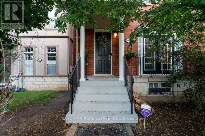 Row / Townhouse for Sale in 3452 EGLINTON AVENUE W|Mississauga (Churchill Meadows), Ontario L5M7P4