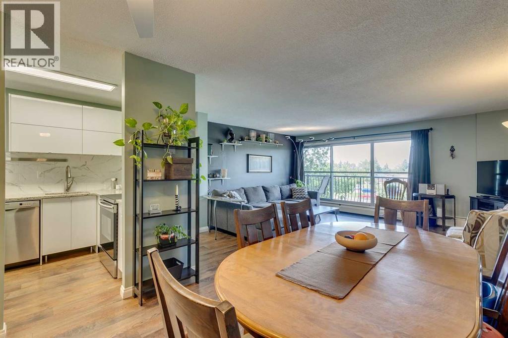 Apartment for Sale in 35B, 231 Heritage Drive SE|Calgary, Alberta T2N1N2 2