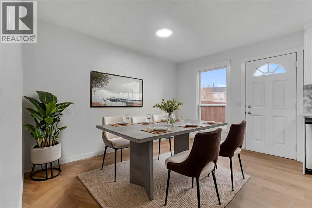 Row / Townhouse for Sale in 63 Penworth Close SE|Calgary, Alberta T2A5N4 2