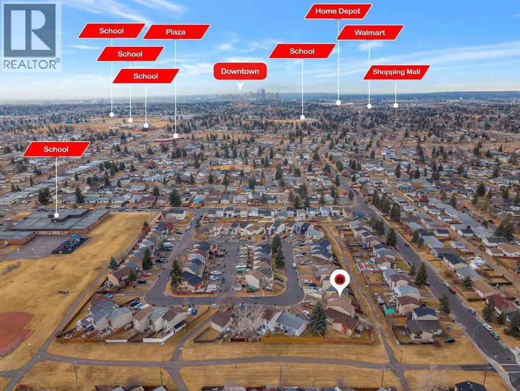 Row / Townhouse for Sale in 63 Penworth Close SE|Calgary, Alberta T2A5N4 4