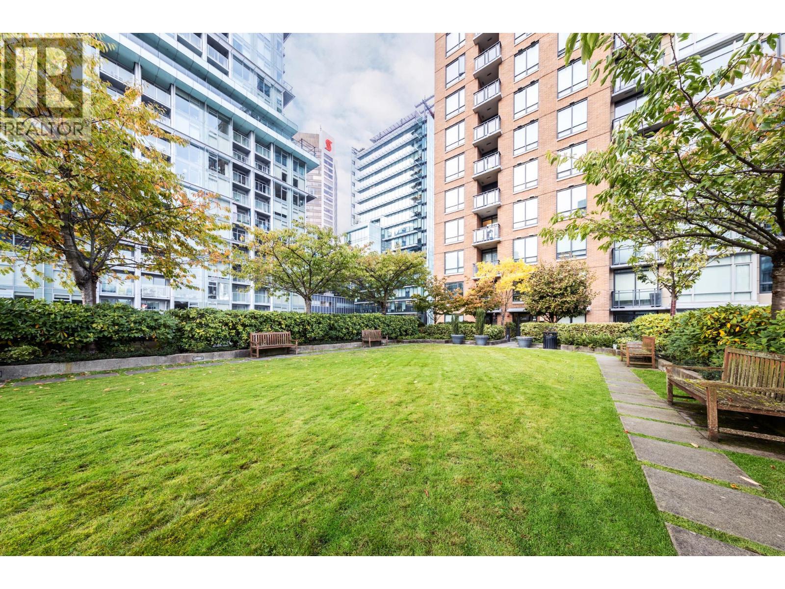 For sale: 2601 788 RICHARDS STREET, Vancouver, British Columbia