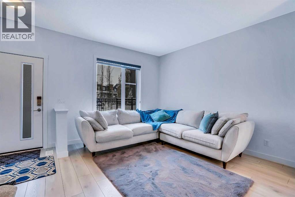 Row / Townhouse for Sale in 160 Livingston Common NE|Calgary, Alberta T3P1K1 5