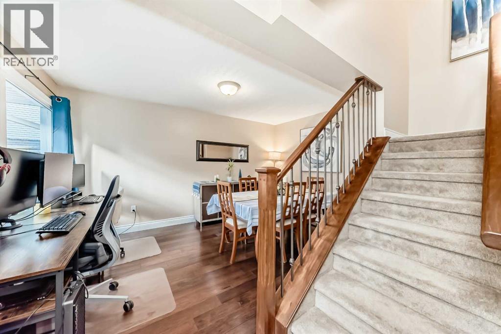 Row / Townhouse for Sale in 169, 79 Glamis Green SW|Calgary, Alberta T3E6T9 2