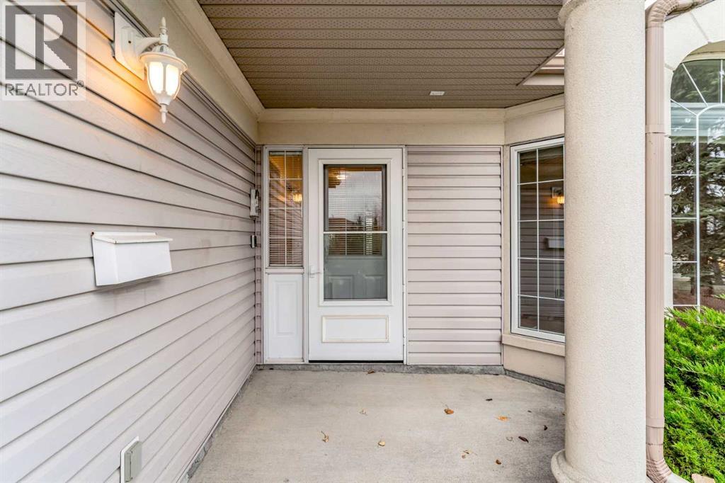 Duplex for Sale in 213 Dayspring Bay|Rural Rocky View County, Alberta T1X1G3 3