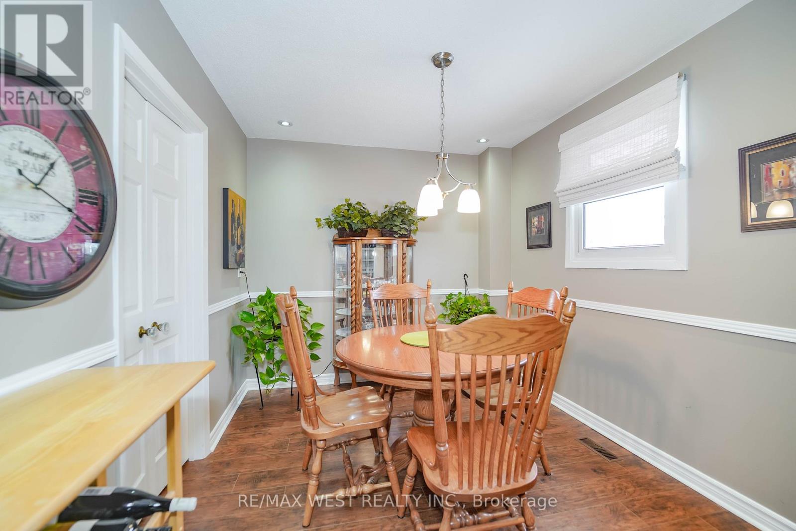 Row / Townhouse for Sale in 24 - 7340 COPENHAGEN ROAD|Mississauga (Meadowvale), Ontario L5N2S5 4