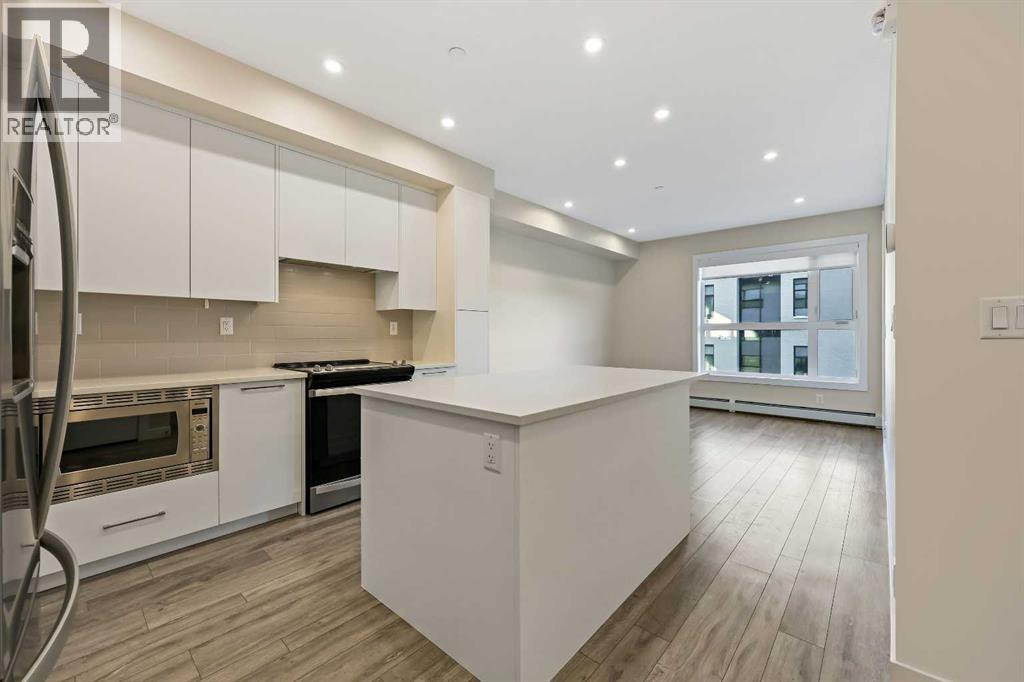 Apartment for Sale in 304, 4160 Norford Avenue NW|Calgary, Alberta T3B6L8 3