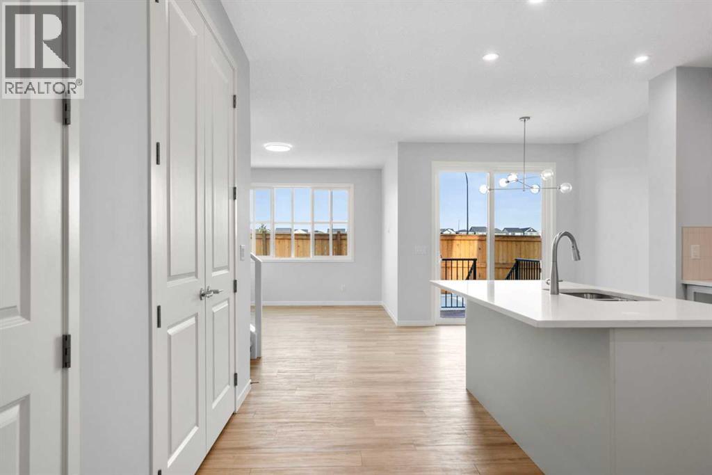 House for Sale in 659 Buffaloberry Manor SE|Calgary, Alberta T3M3Z3 5