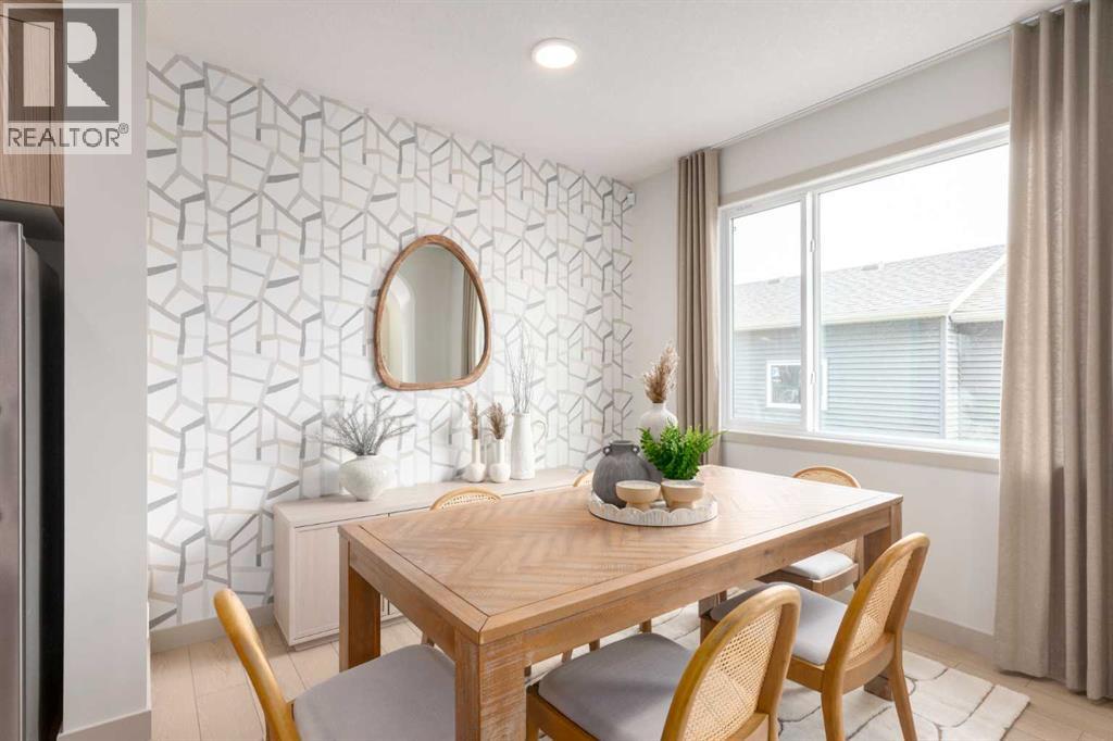 Row / Townhouse for Sale in 605 Savanna Drive NE|Calgary, Alberta T3J5P8 2