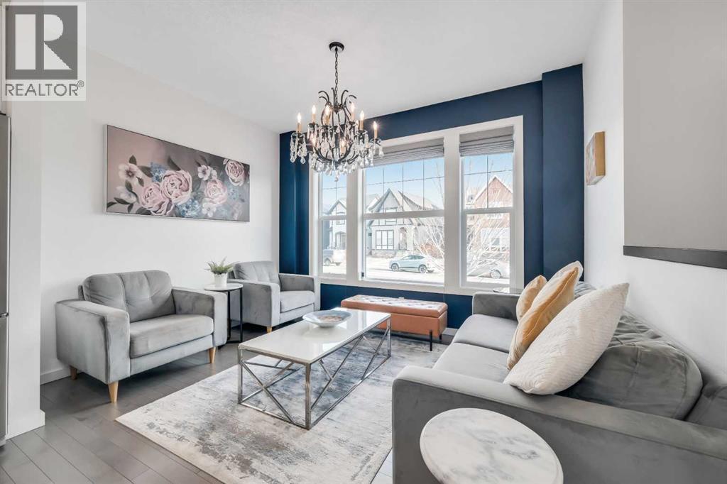 House for Sale in 19 Marquis Gardens SE|Calgary, Alberta T3M1Z9 4