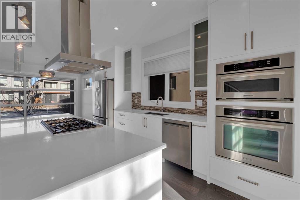 Duplex for Sale in 2319 23 Avenue SW|Calgary, Alberta T2T1W8 5