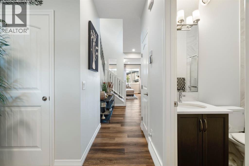 House for Sale in 306 Corner Meadows Way NE|Calgary, Alberta T2N1Y4 4