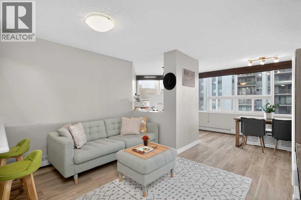 Apartment for Sale in 402, 626 15 Avenue SW|Calgary, Alberta T2R0R5 3