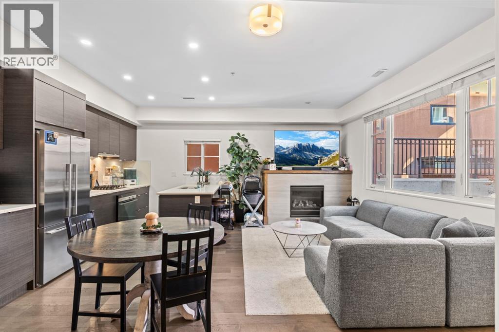 Row / Townhouse for Sale in 101, 1818 14A Street SW|Calgary, Alberta T2T3W6 5