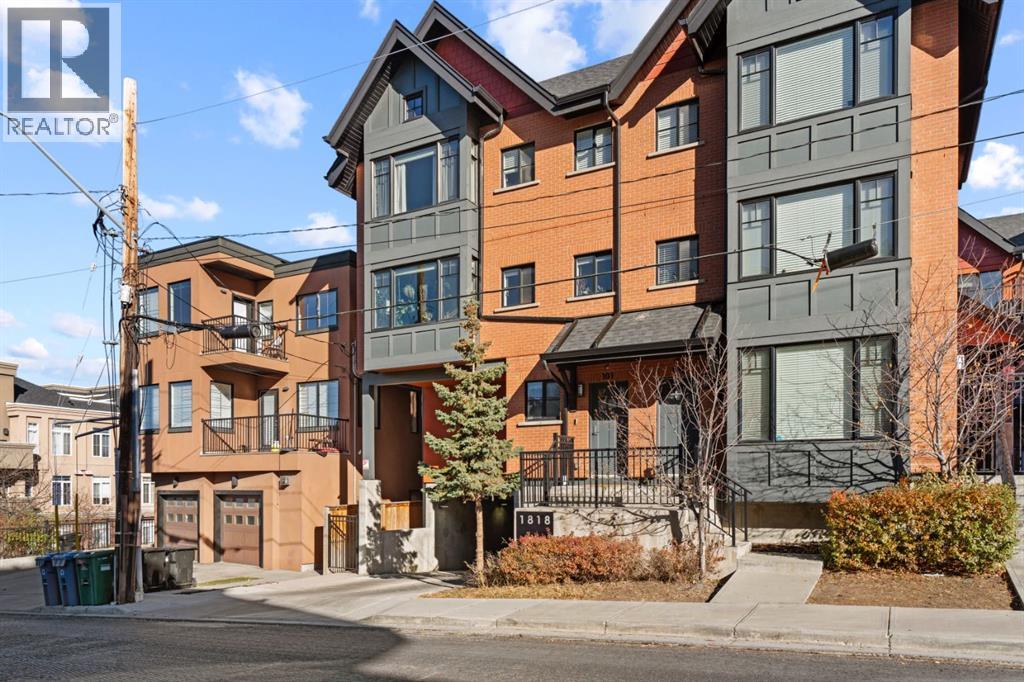 Row / Townhouse for Sale in 101, 1818 14A Street SW|Calgary, Alberta T2T3W6