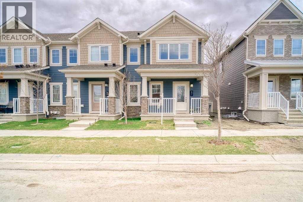 Row / Townhouse for Sale in 97 Yorkville Boulevard SW|Calgary, Alberta T2X4J9 2